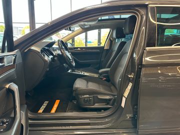 Volkswagen Passat *AHK*SZHZ*PANO*ACC*NAVI*