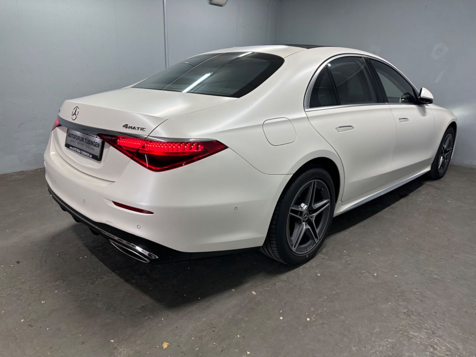 Fahrzeugabbildung Mercedes-Benz S 580 e 4MATIC *AMG-LINE*PANORAMA*KASCHMIR*VOLL*