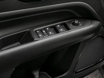 Jeep Compass 80th Anniversary FWD 360° Kamera Navi