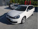 Volkswagen Golf Variant Comfortline *Automatik*abnAHK*PANO - Volkswagen Golf aus 2010: Variant