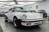 Porsche 911 Turbo (930) - Porsche: Weiß, 911 Turbo