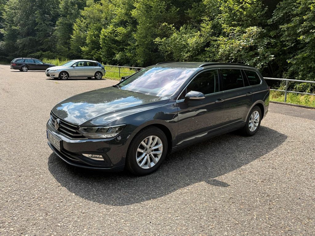 Image of Volkswagen Passat Variant