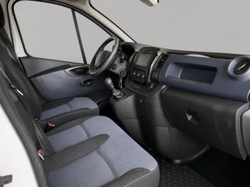 Opel Vivaro - 12