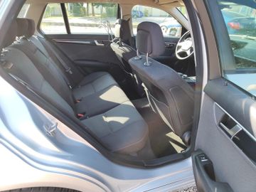 Mercedes C 220 - 12