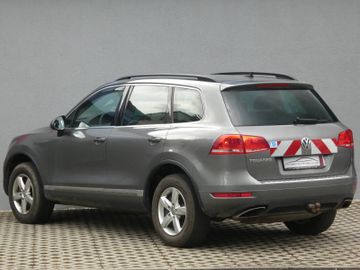 Volkswagen Touareg - 6