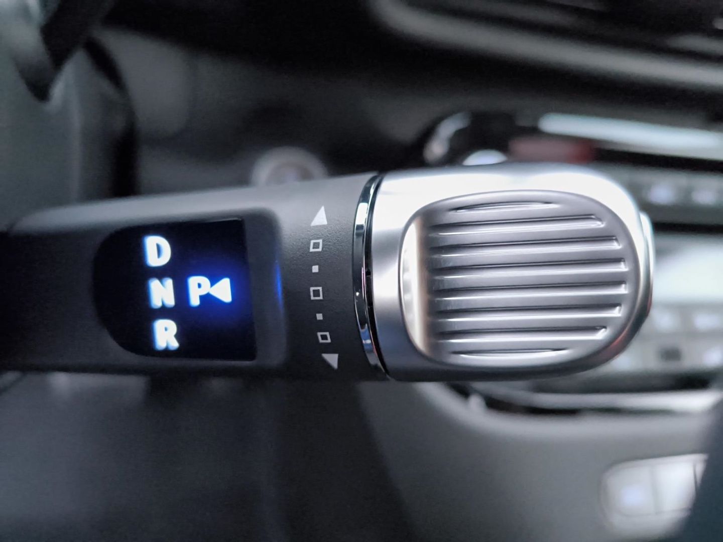 Fahrzeugabbildung Hyundai INSTER Elektro 42 kWh 97 PS Wärmepumpe Rückfahrk