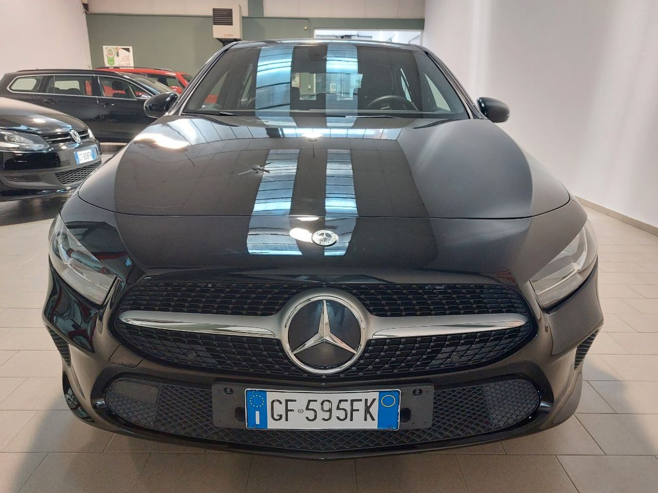Mercedes-Benz MERCEDES A 180 D Business 8G-DCT imagem 2