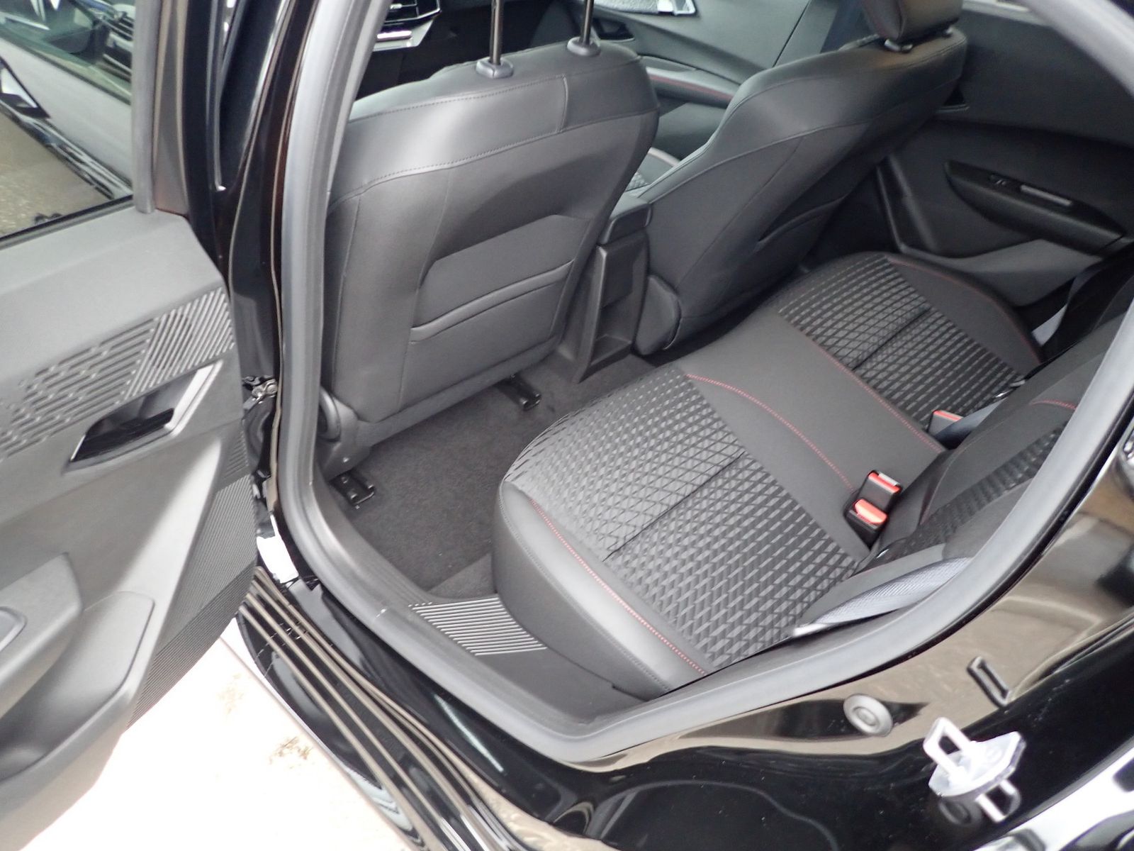 Fahrzeugabbildung Renault Clio Techno TCe 115