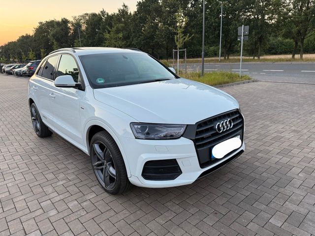 AUDI Q3 2.0 TDI quattro S tronic  S-line