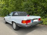 Mercedes-Benz SL 560 - weiße Mercedes-Benz SL 560