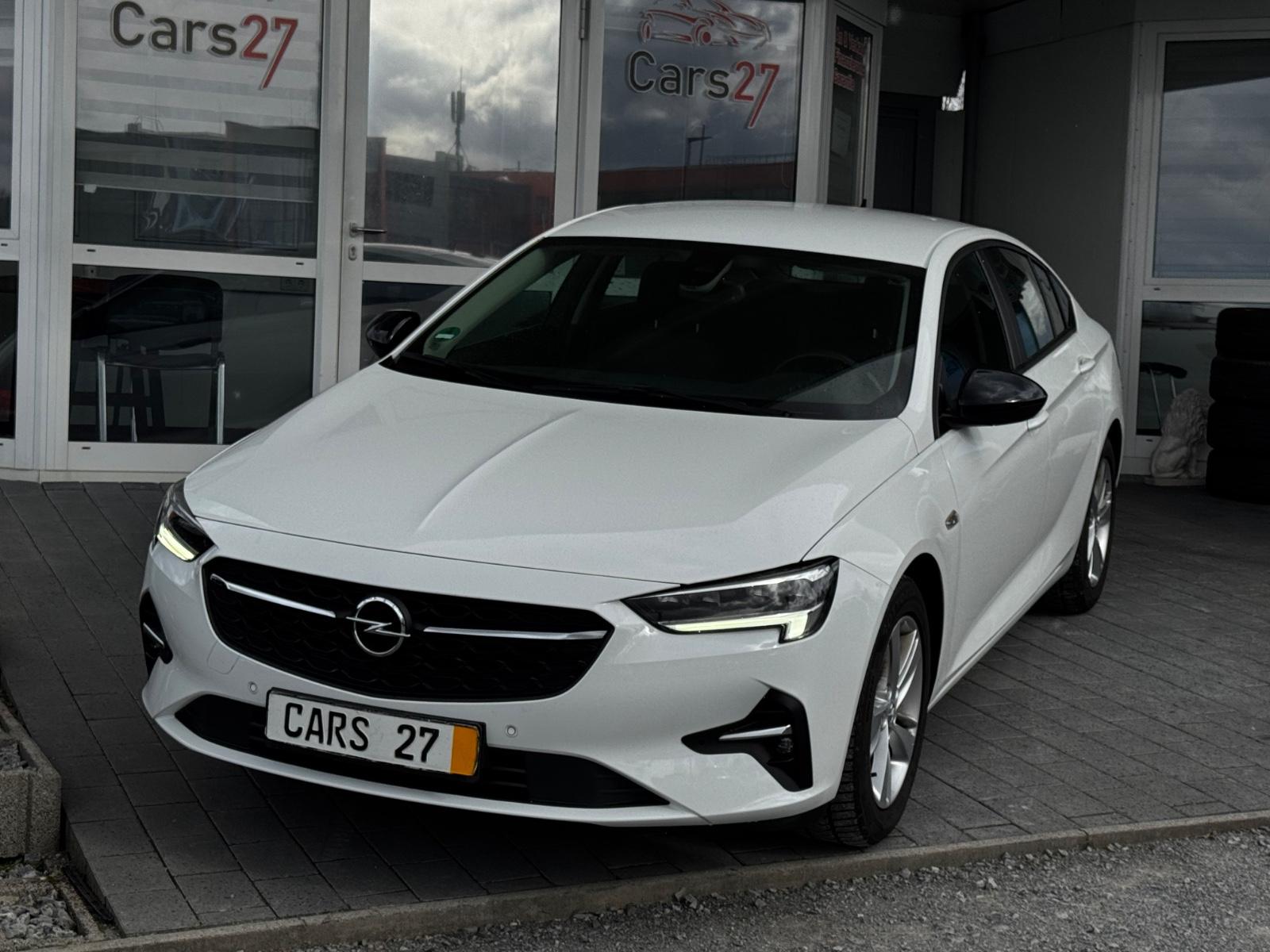 Opel Insignia B Navi Kamera Anhängerkupp. Scheckheft.