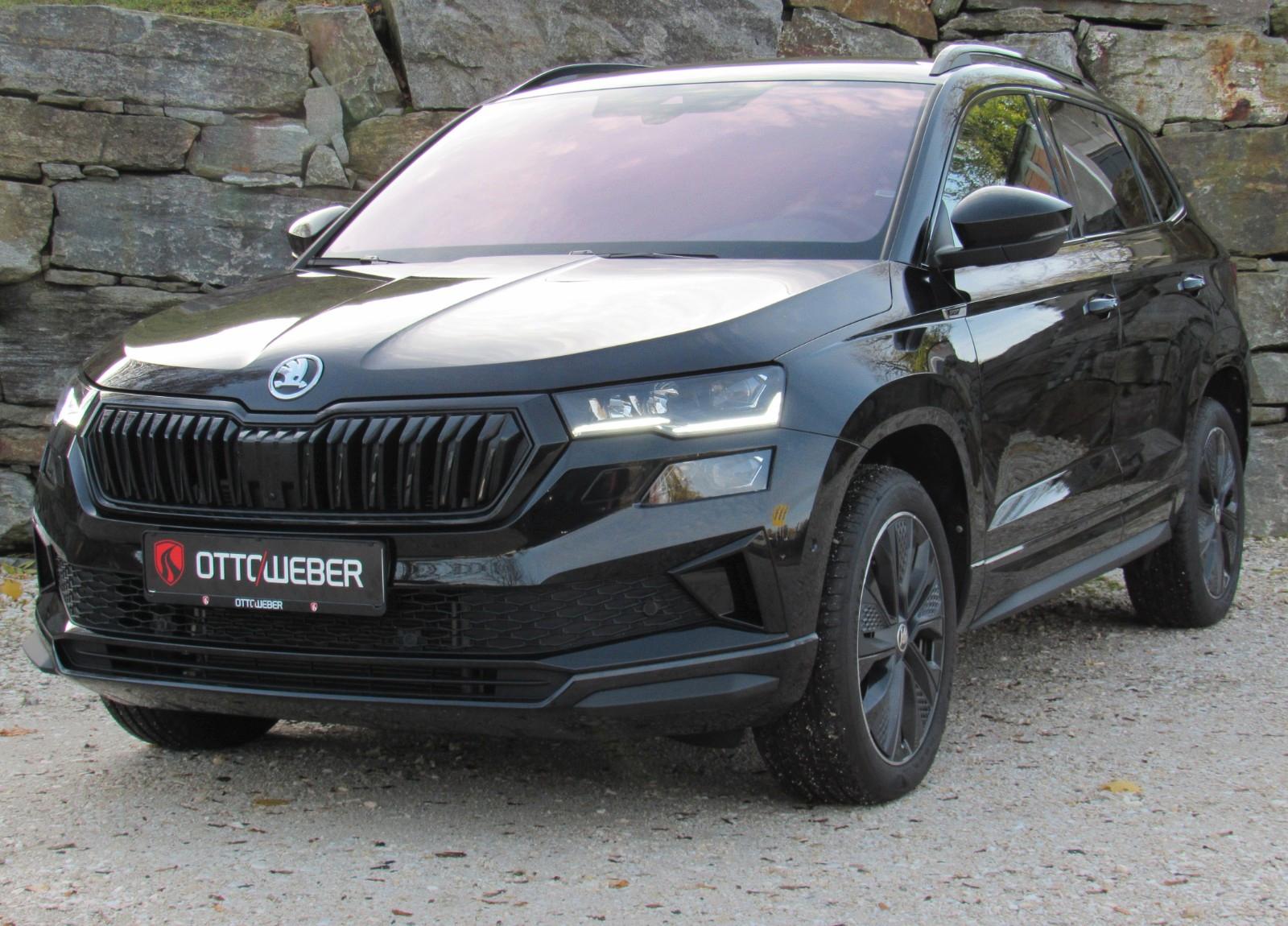 Skoda Karoq 1.5l TSI DSG Sportline Standheizung AHK