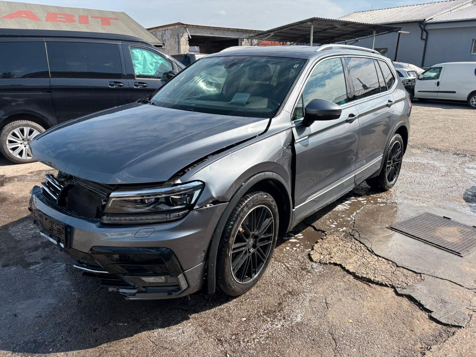 Volkswagen Tiguan Allspace 2.0 Tsi R-line 4Motion 140kw A7