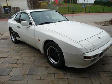 صورة 7 لـ 1984 Porsche 944