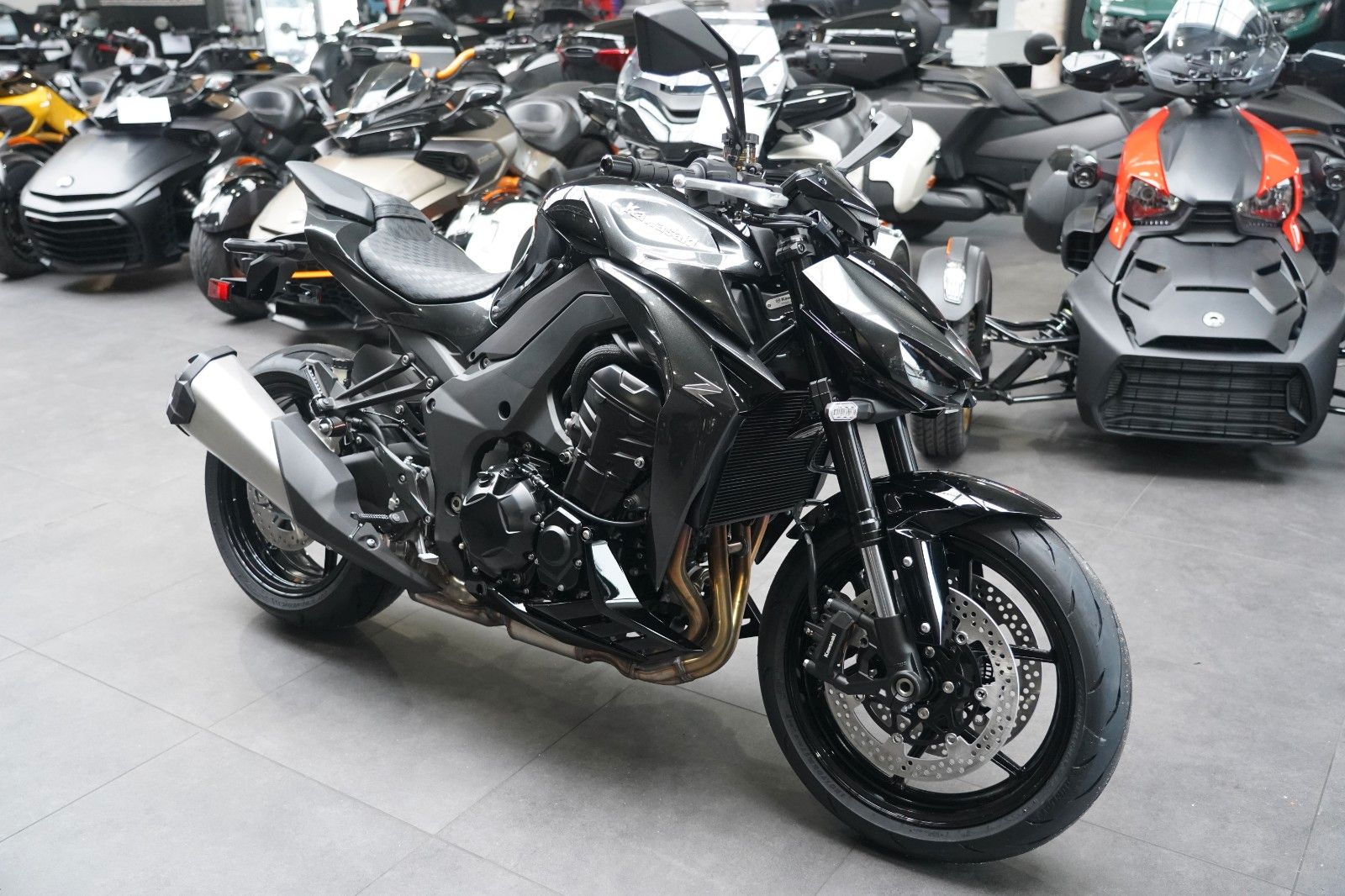 Fahrzeugabbildung Kawasaki Z1100 2026 4 Jahre Garantie
