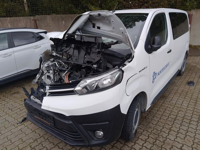 Toyota Proace Verso Pkw  El  136 ps