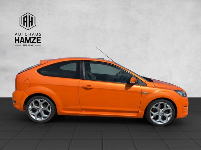 Ford Focus Lim. ST 2.5 |RECARO|Schiebedach|Xenon