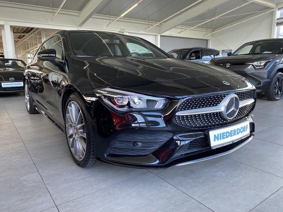 Mercedes-Benz CLA 200 Shooting Brake AMG Line AHK NAVI LEDER