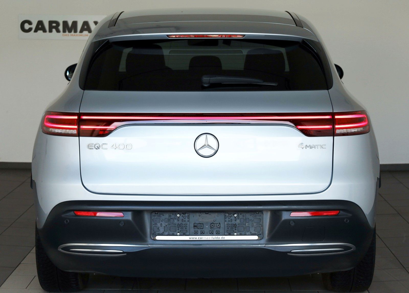 Fahrzeugabbildung Mercedes-Benz EQC 400 4M,Leder,Navi,LED,SH,Kamera,ACC,Keyless