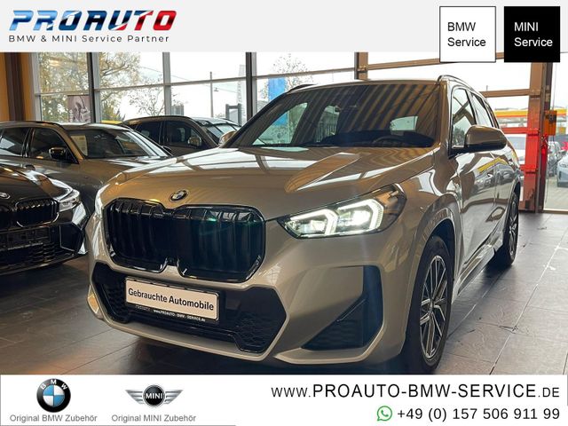 BMW X1 18i sDrive M Sport LED/AHK/ACC/LiveCoPro/HUD