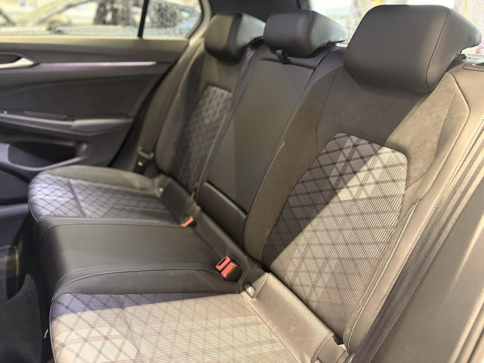 Volkswagen Golf 1.5eTSI DSG R-Line Kamera ACC AppConnect, миниатюра 28
