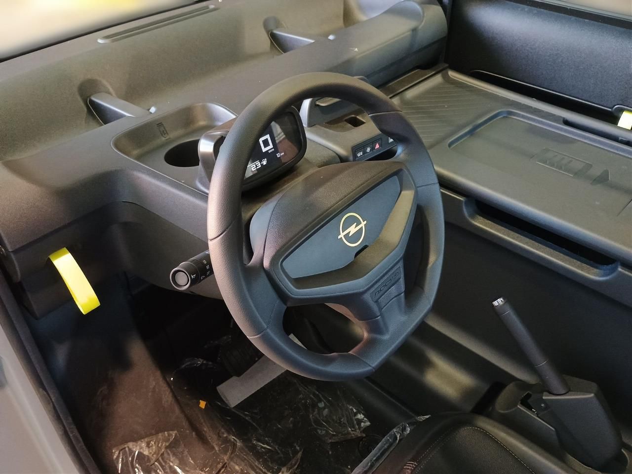 Fahrzeugabbildung Opel Rocks-e