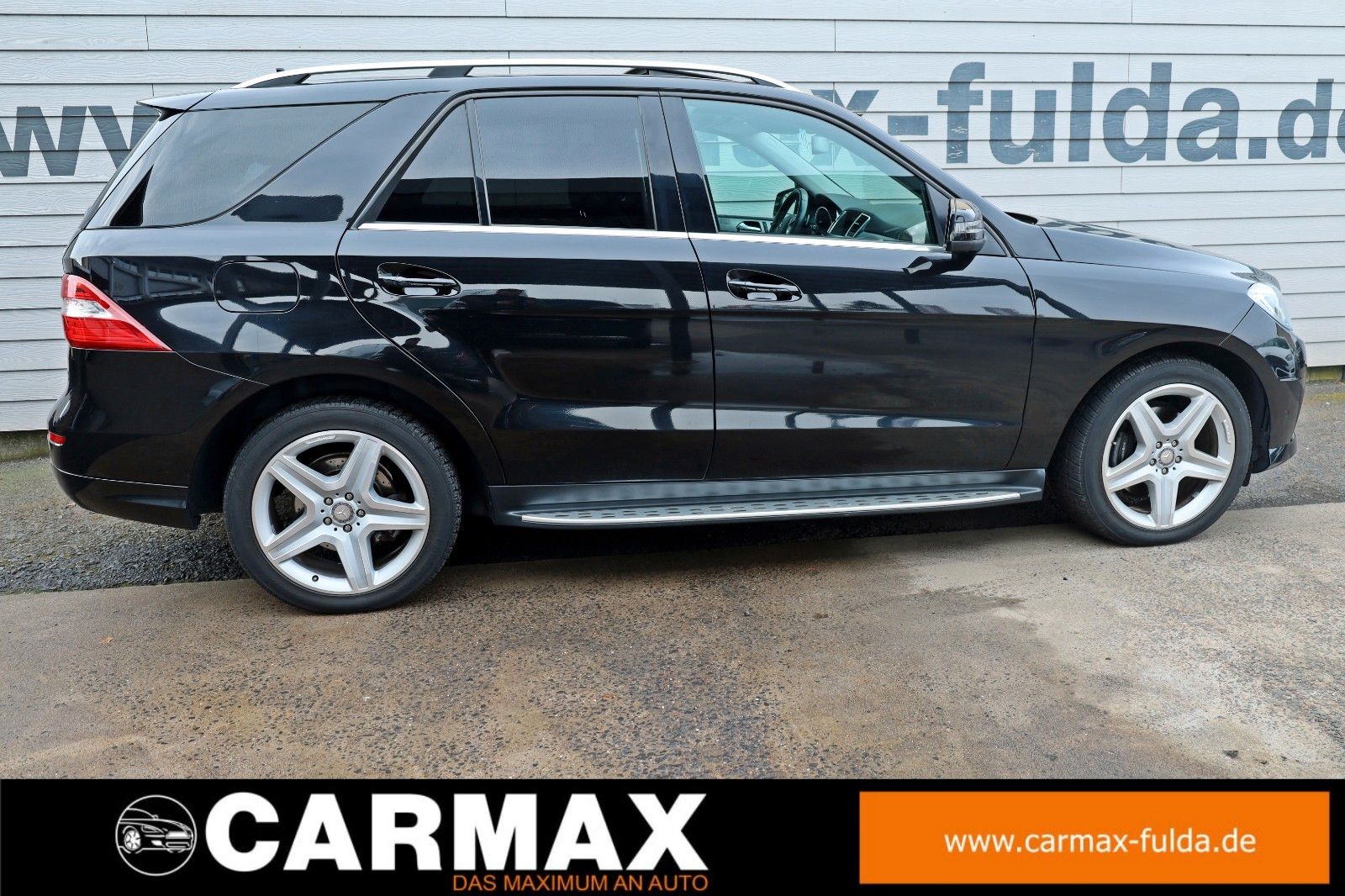 Fahrzeugabbildung Mercedes-Benz ML 350CDI BT AMG Leder,Navi,Xenon,SH,SD,360° Kam