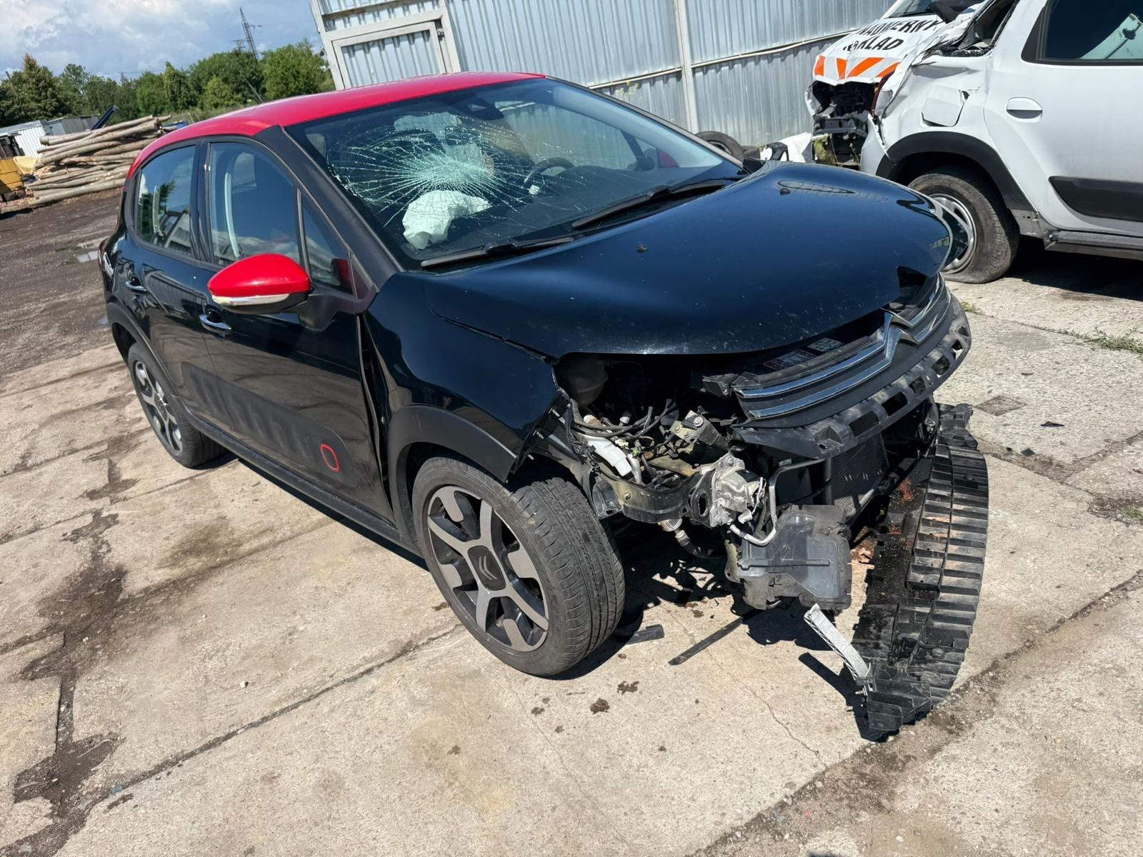 Citroën C3 PureTech 82 Stop&Start FEEL NAVI 76TKM
