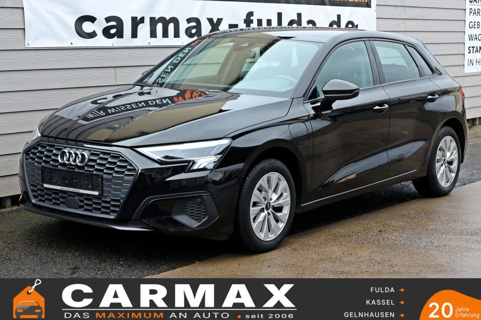 Fahrzeugabbildung Audi A3 40 TFSIe Sportback ACC,LED,CarPlay,SH,PDC