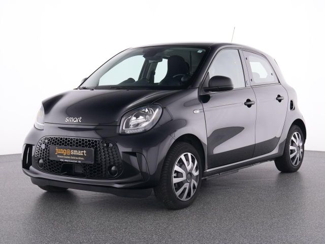 Smart EQ forfour 22kw Cool & Audio/DAB+Ladekabelpaket+