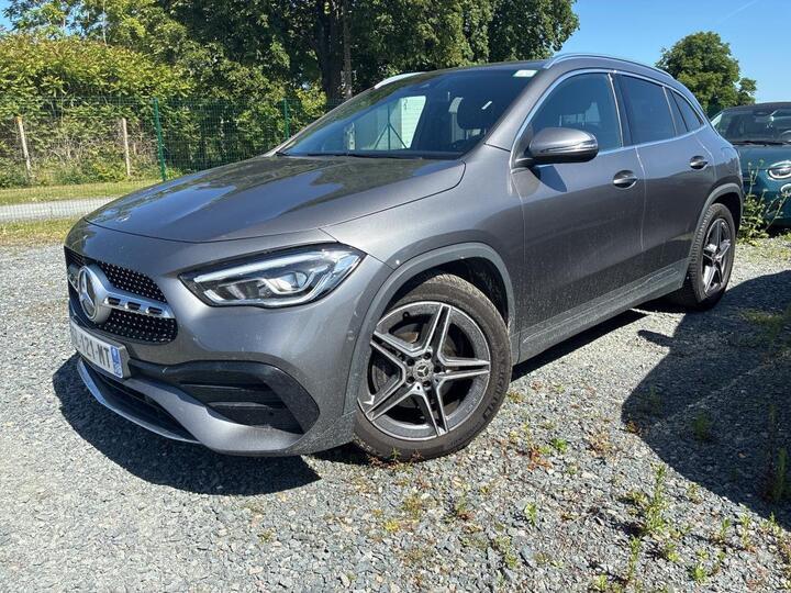 Mercedes-Benz GLA 200 AMG 8G-DCT Navi, Kamera, Leder, LED, 19'