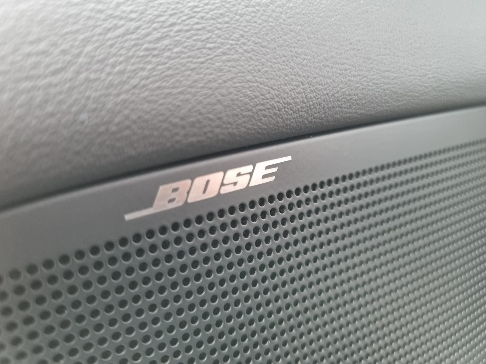 Fahrzeugabbildung Volvo EX90 TWIN AWD Ultra 7-Sitzer 'Ganzjahresreifen,