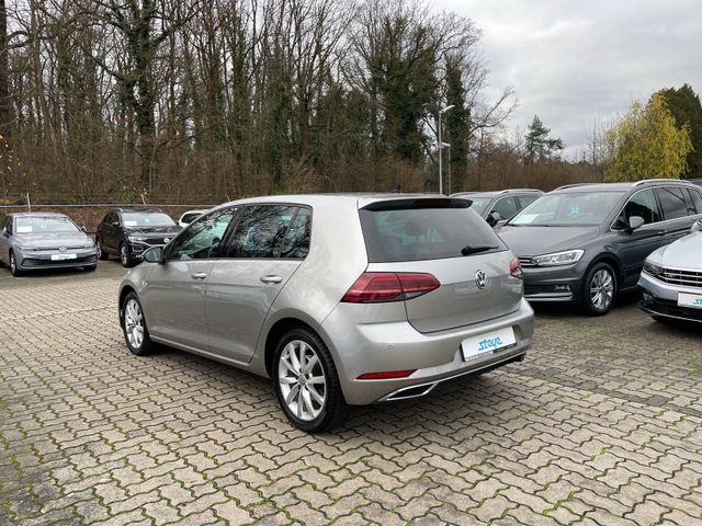 Golf Highline TSi DSG PANO Navi Kamera LED