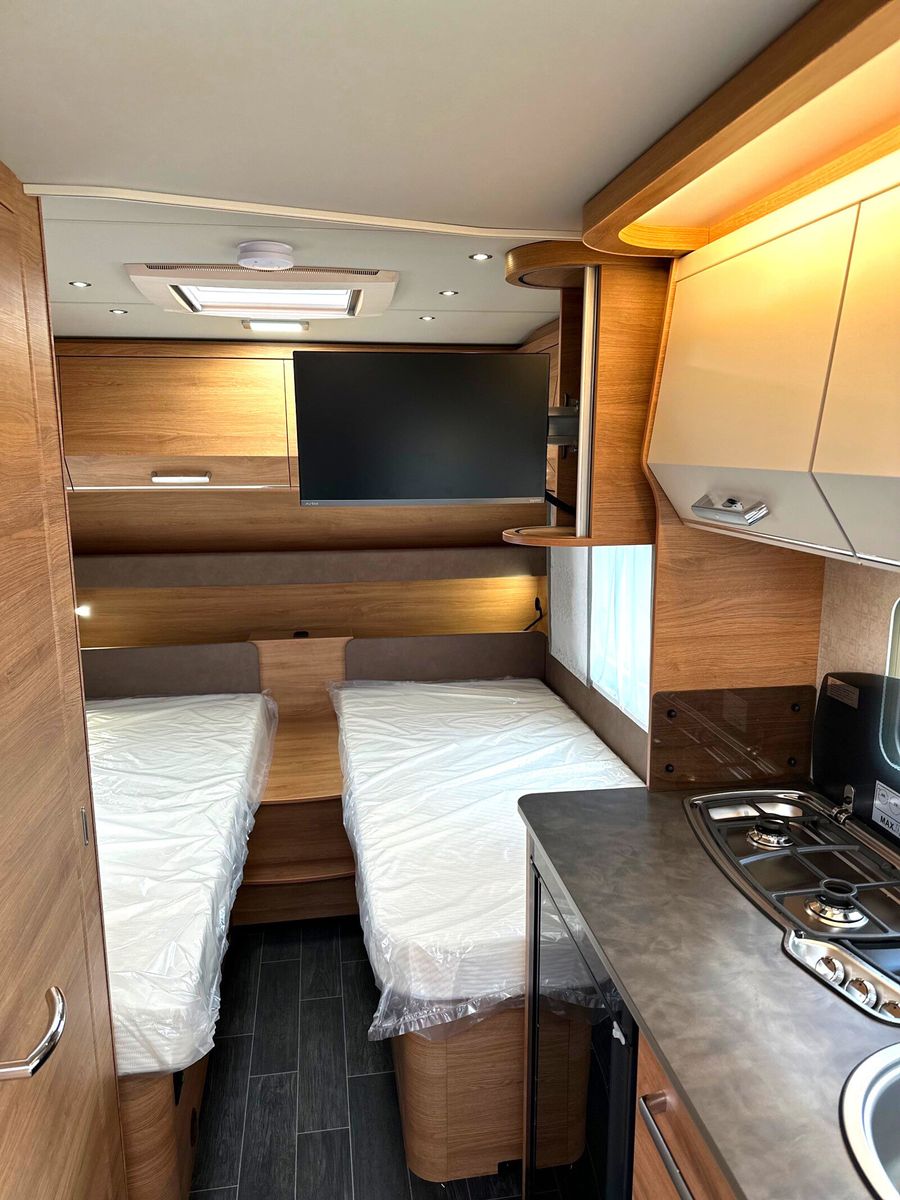 Fahrzeugabbildung Tabbert Da Vinci 460 E 2.3 Mover Sat TV