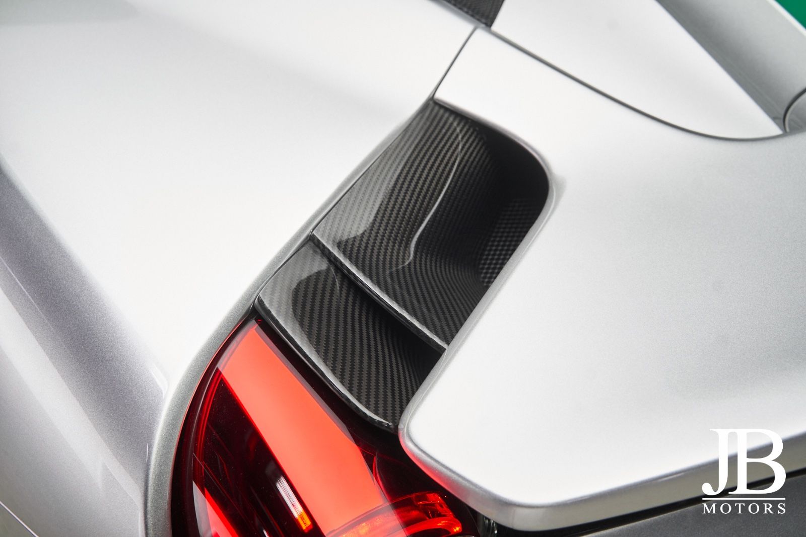 Fahrzeugabbildung Ferrari 488 Pista Spider Tailormade Special Carbon Lift