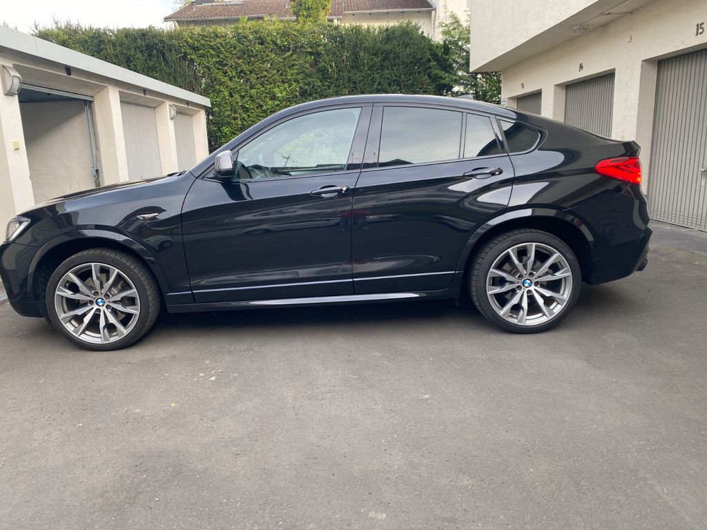 Image of BMW X4 M40