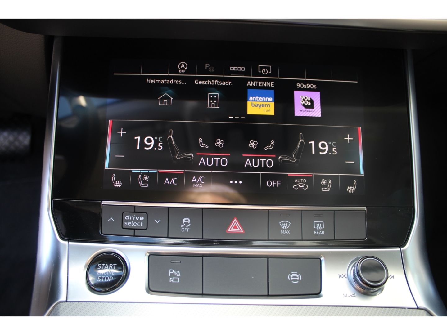 A6 Avant 50TDIqu.Tiptr. S-Line*AHK*Massage*B&O!!