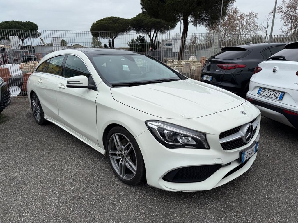 Image of Mercedes-Benz CLA 220