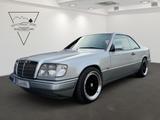 Mercedes-Benz E 200 - Mercedes-Benz E 200 aus 1994