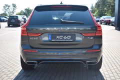 Fahrzeugabbildung Volvo XC60 T8 AWD R-Design*STDHZG*360°*LUFT*ACC*AHK