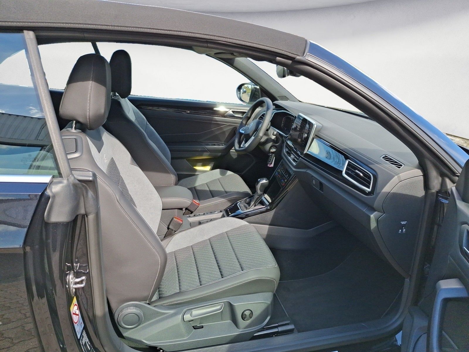 Volkswagen T-Roc - Bild 9