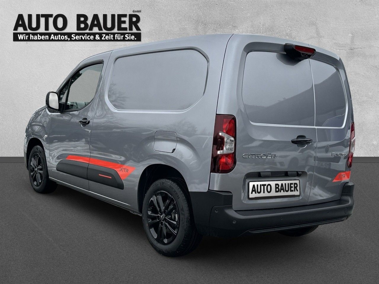 Fahrzeugabbildung Citroën Berlingo Kastenwagen M XTR Diesel 130 Automatik