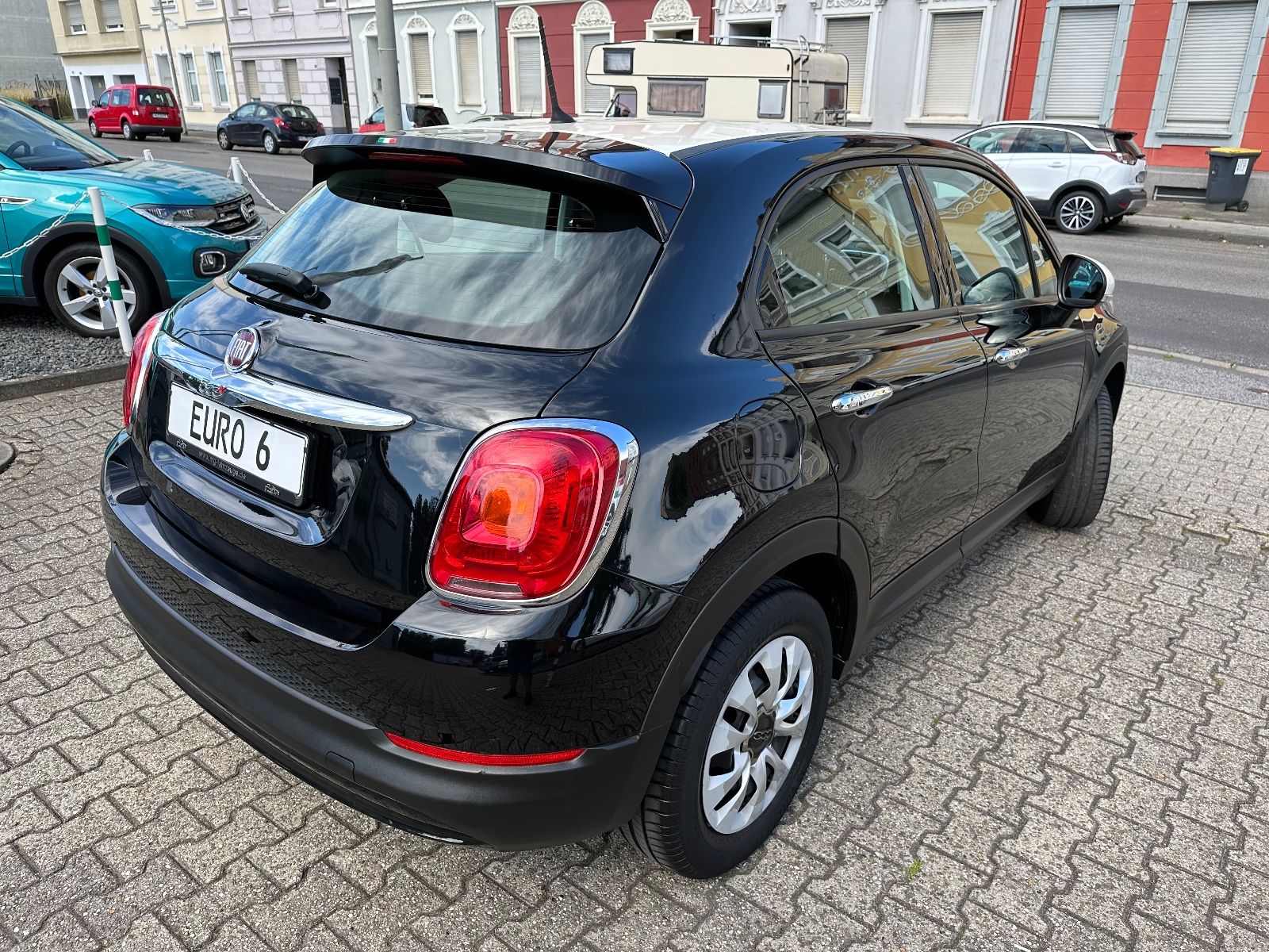 Fahrzeugabbildung Fiat 500X Pop 2-HAND KLIMA 2-FARBIG TOP