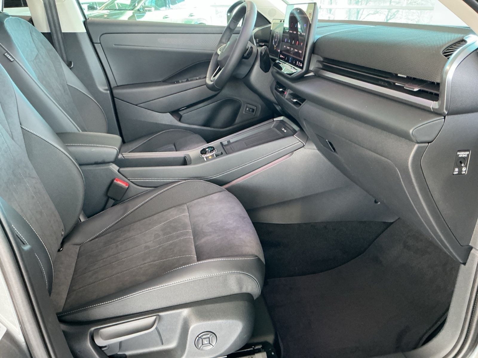 Volkswagen T-Roc - Bild 15