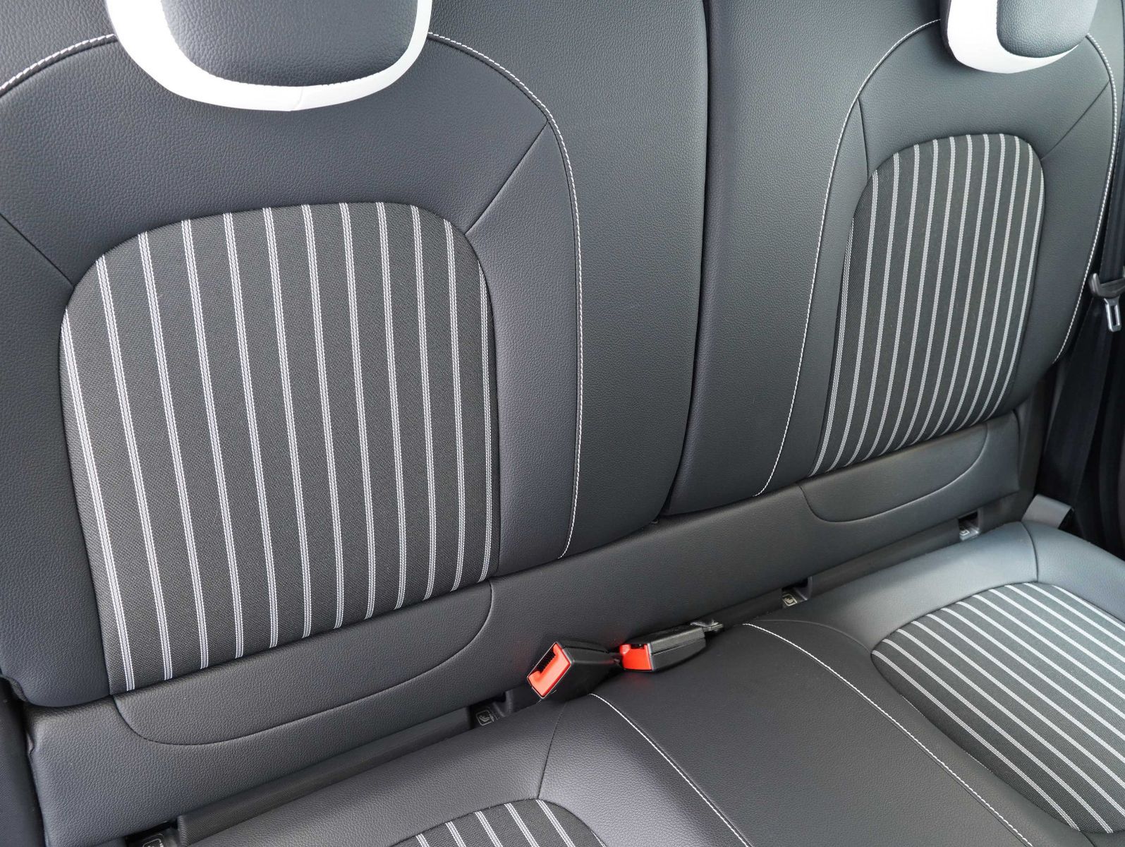 Fahrzeugabbildung Renault Twingo 1.0 SCe 65 Intens FALTDACH/KAMERA