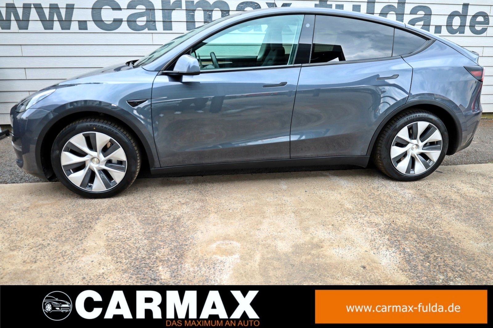 Fahrzeugabbildung Tesla Model Y Long Range Dual Motor AWD,Autopilot,Pano
