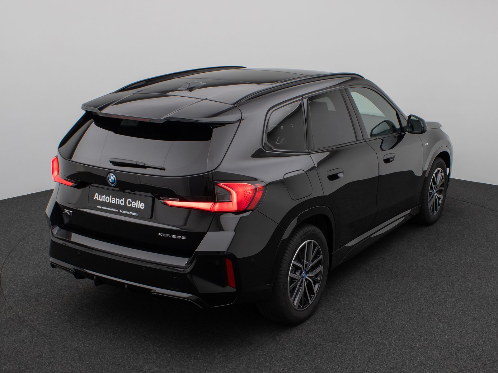 Fahrzeugabbildung BMW X1 xD25e M Sport Panorama Kamera H/K DAB Komfort