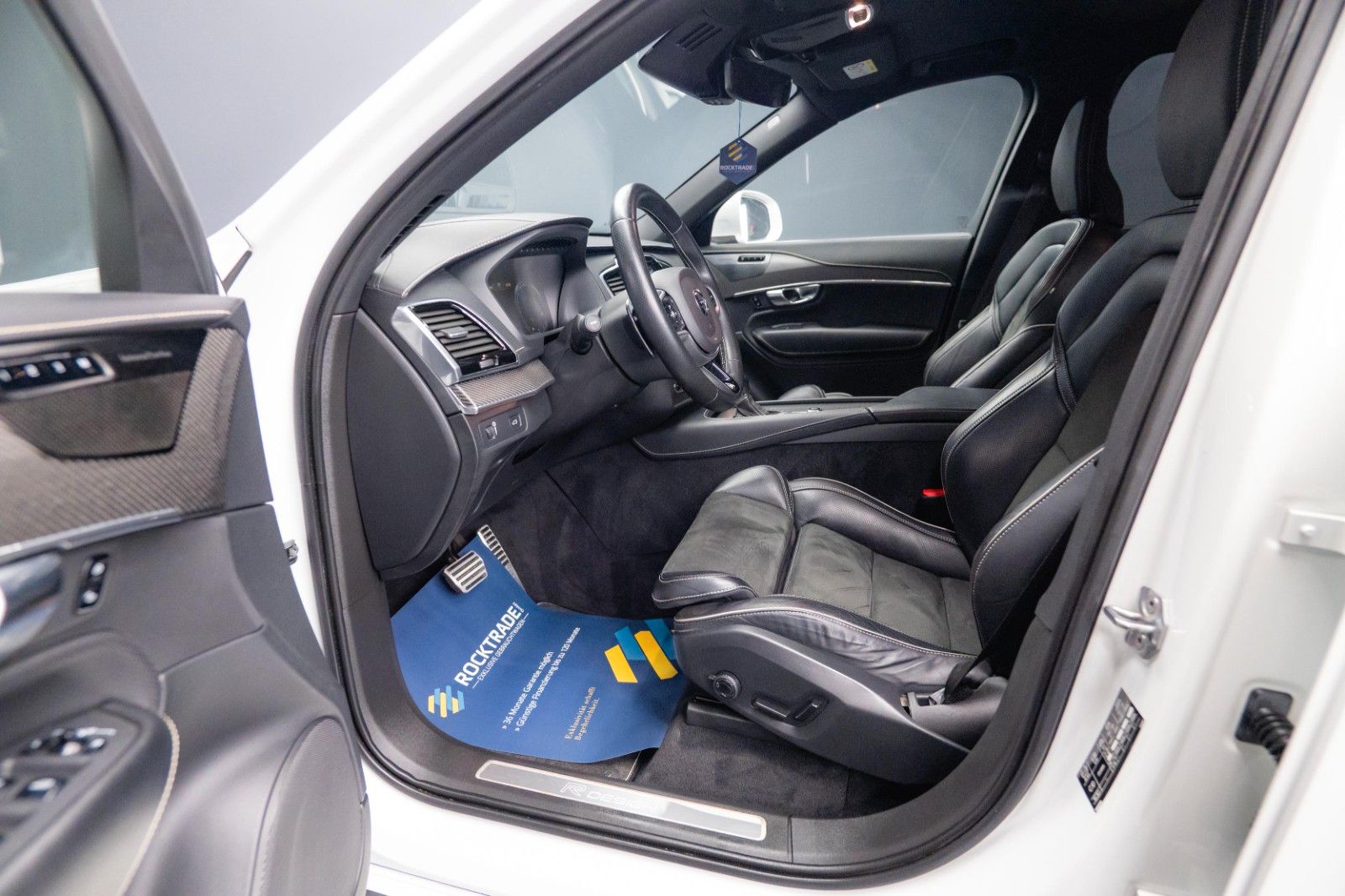 Fahrzeugabbildung Volvo XC90 R Design AWD Night-Paket | ACC | LED | DAB+