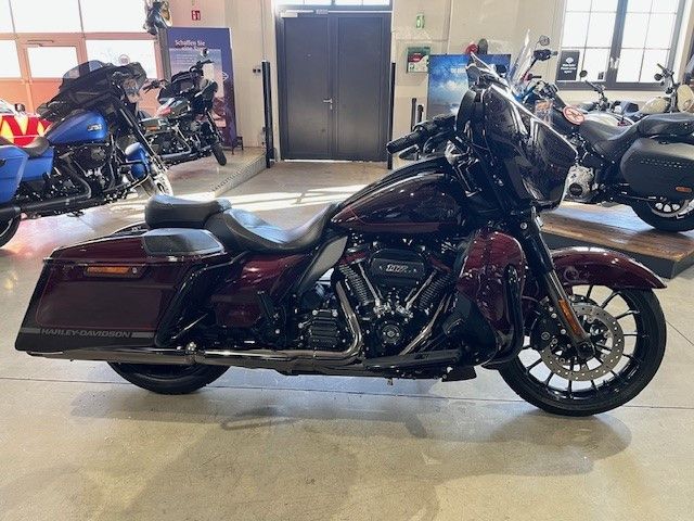 Harley-Davidson FLHXSE Street Glide Screamin Eagle 117cui