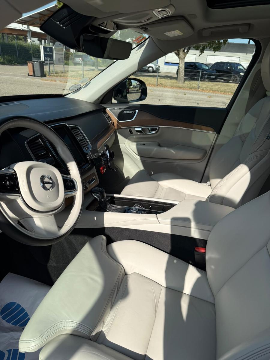 Volvo XC90 2.0 D Inscription AWD*Navi*LED*Head-Up*